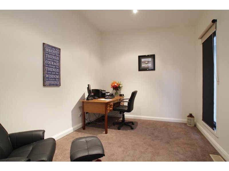 20 Hillcrest Grove, Healesville VIC 3777