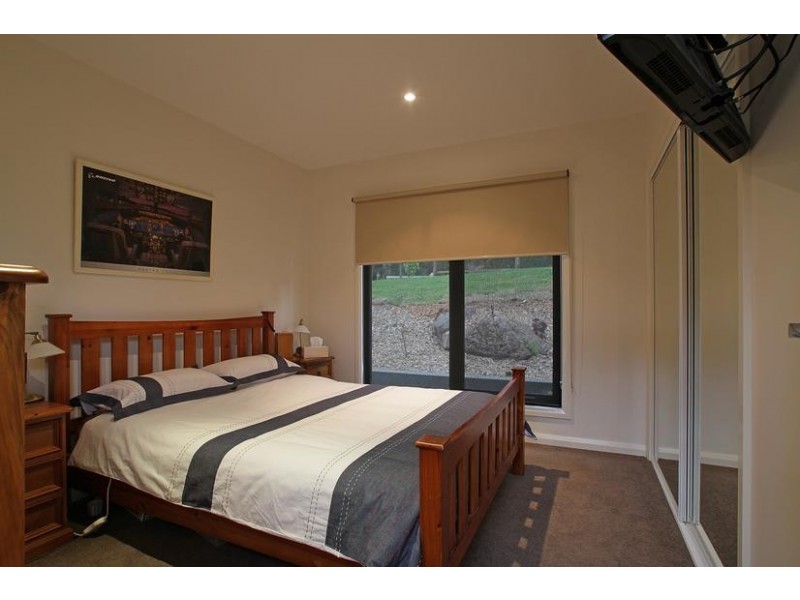 20 Hillcrest Grove, Healesville VIC 3777