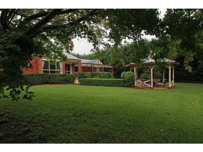 212 Don Road, Healesville VIC 3777