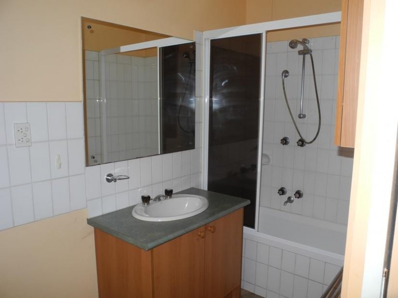 2/2 Camerons Road, Healesville VIC 3777