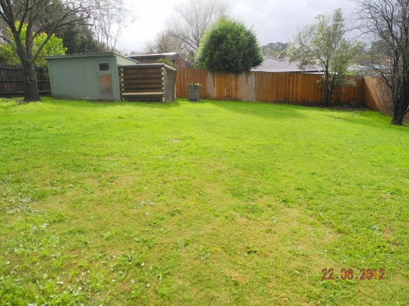 9 Yarra Street, Yarra Glen VIC 3775