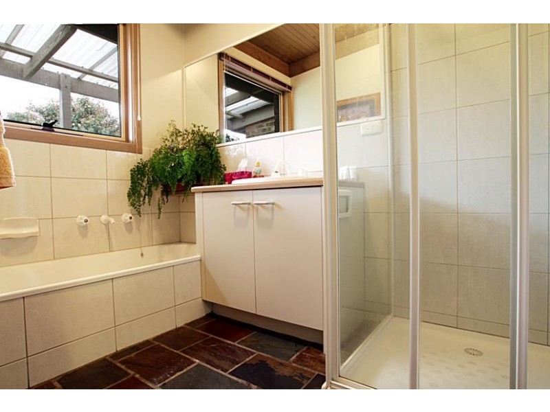 11 Chaffer Street, Chum Creek VIC 3777