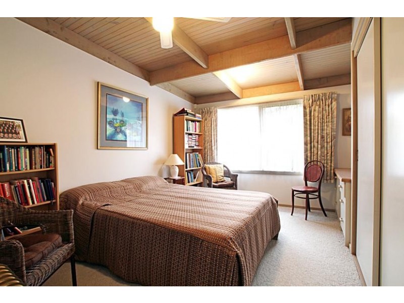 11 Chaffer Street, Chum Creek VIC 3777