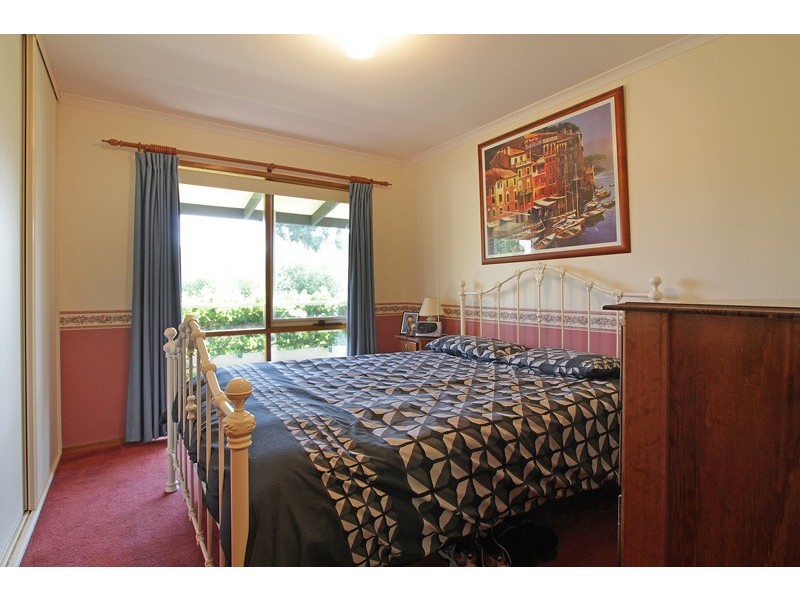 1 Stephens Road, Healesville VIC 3777