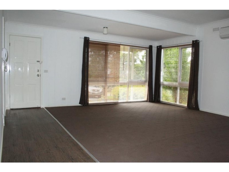 17 Centre Grove, Healesville VIC 3777