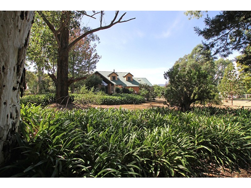 28 Mt Riddell Road, Healesville VIC 3777