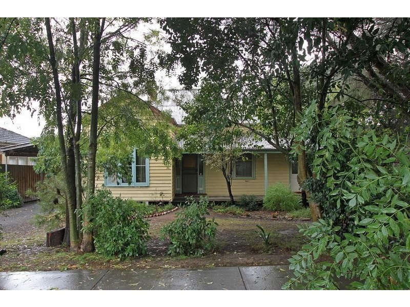 2 McGrettons Road, Healesville VIC 3777