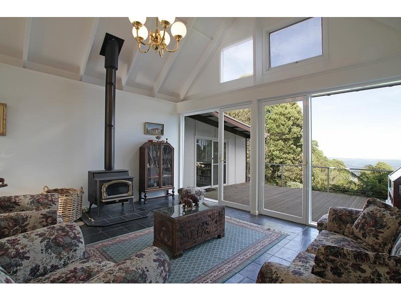 292 Nyora Road, Mount Toolebewong VIC 3777