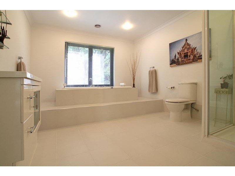 292 Nyora Road, Mount Toolebewong VIC 3777