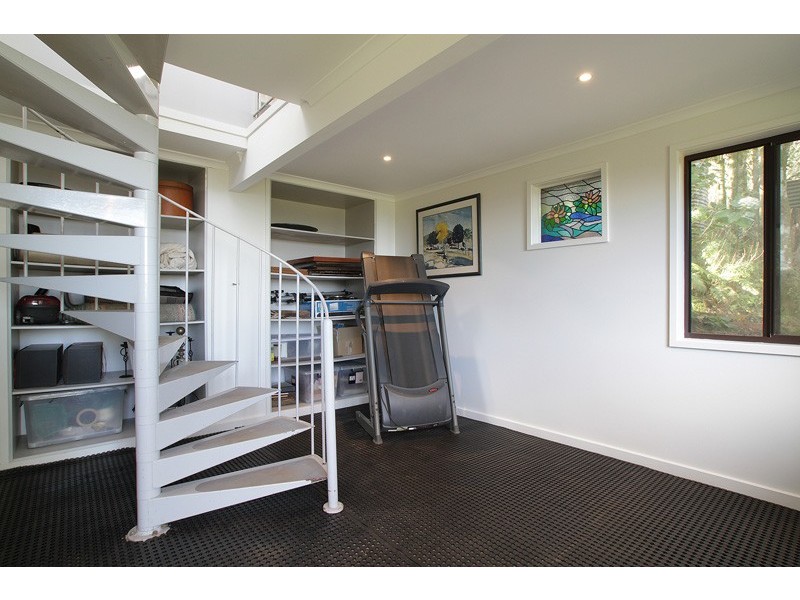 292 Nyora Road, Mount Toolebewong VIC 3777