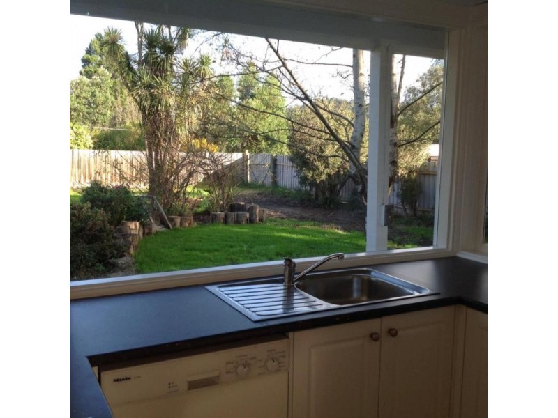 42 Farnham Road, Healesville VIC 3777