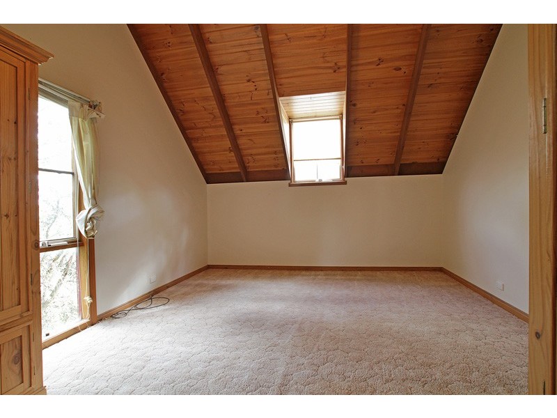 31 Old Fernshaw Road, Healesville VIC 3777