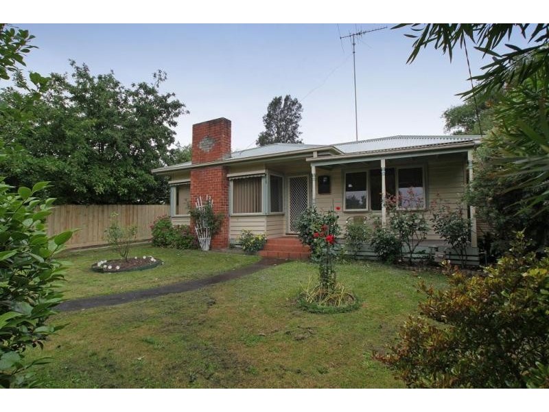 6 Rutter Avenue, Healesville VIC 3777