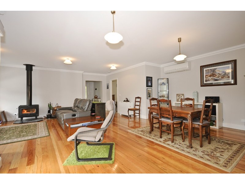 58 Arthurs Road, Chum Creek VIC 3777