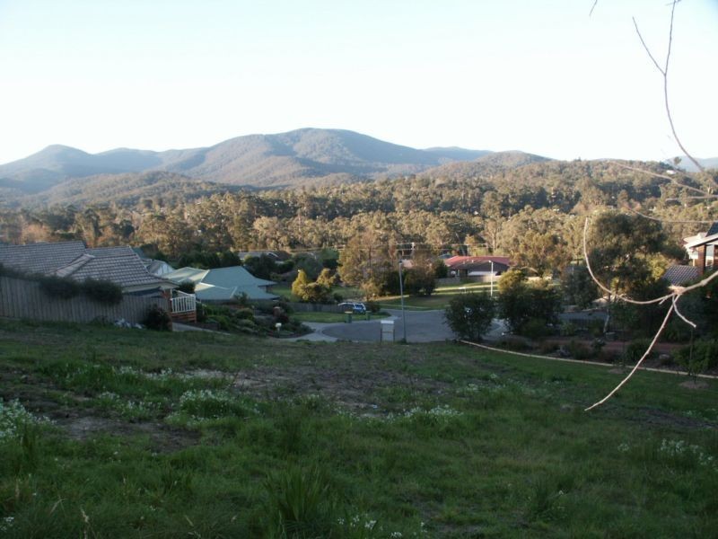 3 Rosella Crescent, Healesville VIC 3777