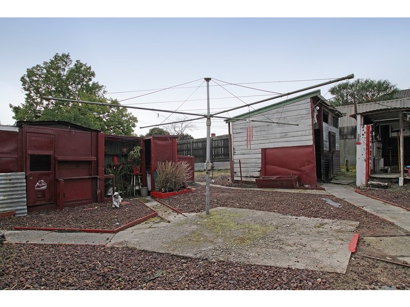 11 Blannin Street, Healesville VIC 3777