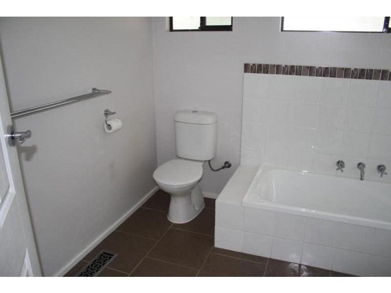 3 Meadow Crescent, Healesville VIC 3777