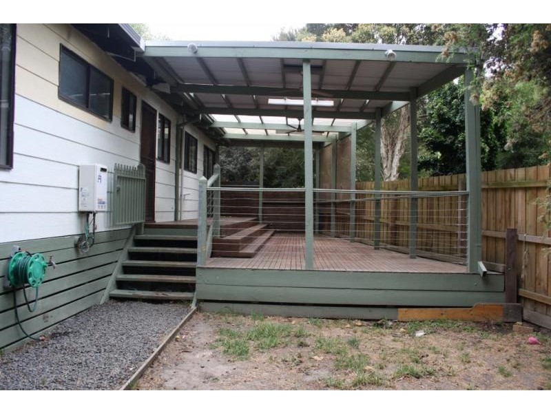 3 Meadow Crescent, Healesville VIC 3777