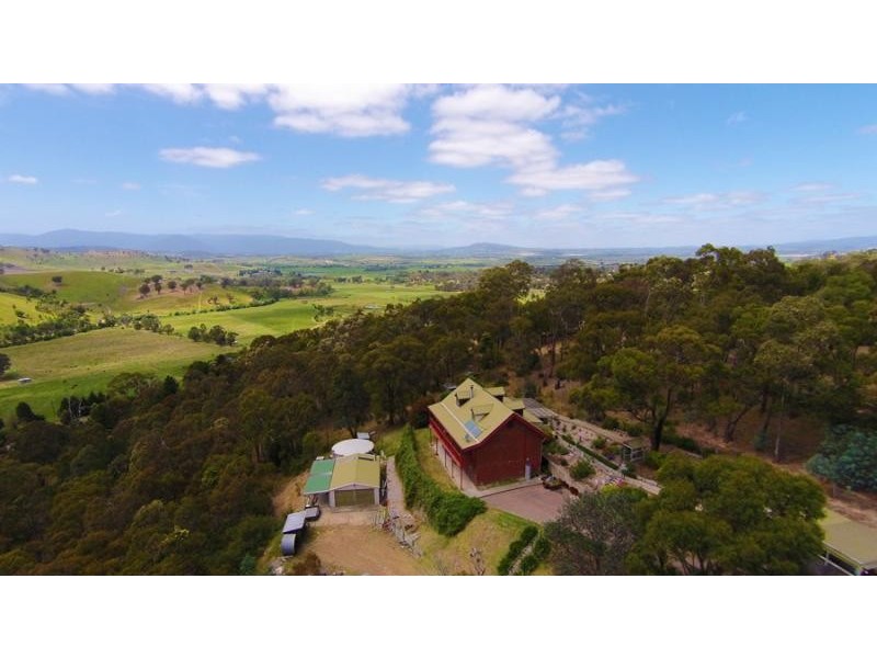 65 The Crest, Yarra Glen VIC 3775