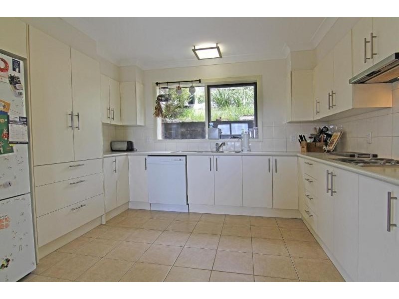 65 The Crest, Yarra Glen VIC 3775