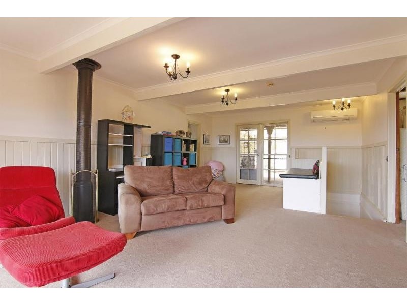 65 The Crest, Yarra Glen VIC 3775