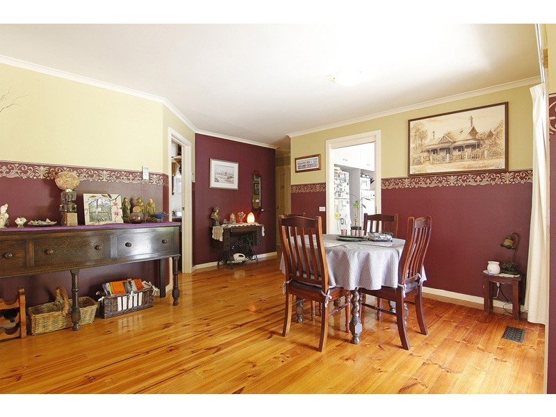 25 Steel Street, Healesville VIC 3777