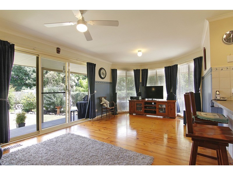 25 Steel Street, Healesville VIC 3777