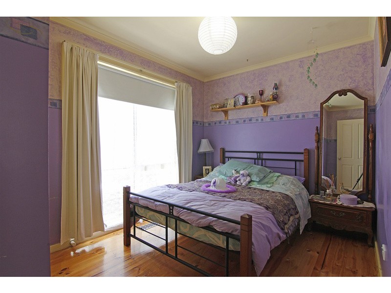 25 Steel Street, Healesville VIC 3777