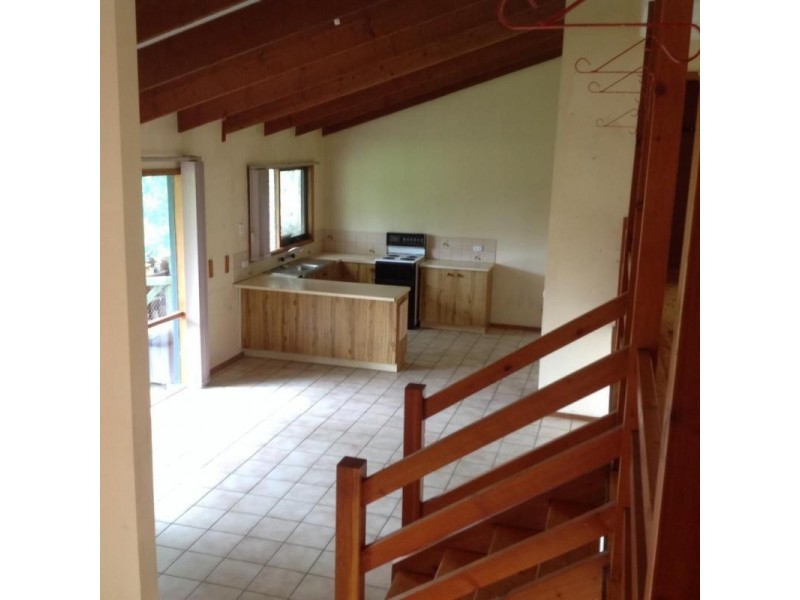 25 Newgrove Road, Healesville VIC 3777