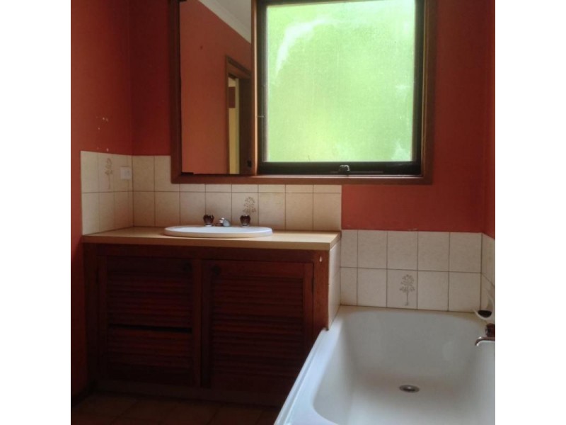 25 Newgrove Road, Healesville VIC 3777