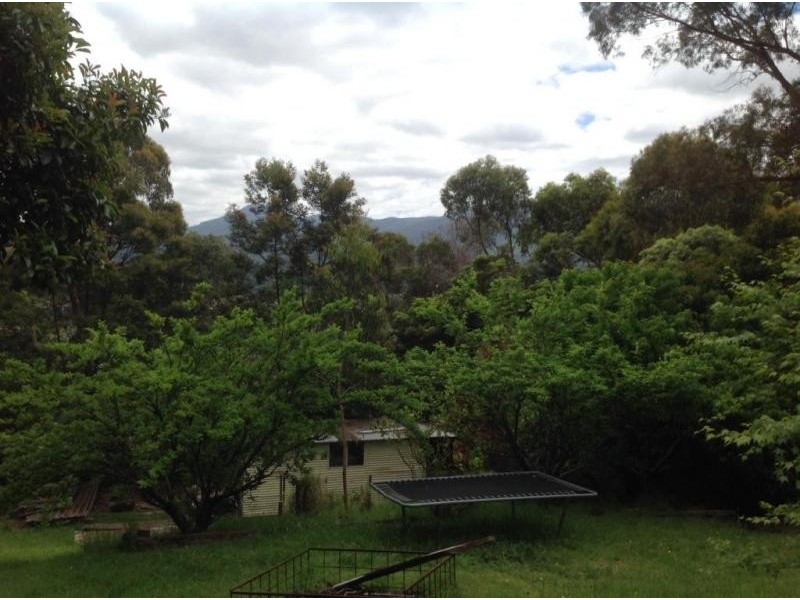 25 Newgrove Road, Healesville VIC 3777