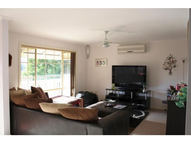 15 Currawong Road, Healesville VIC 3777