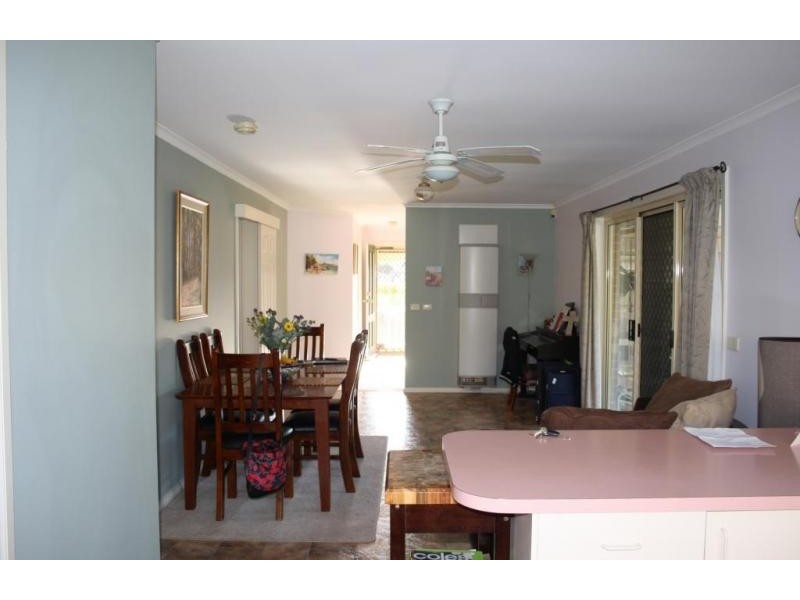 15 Currawong Road, Healesville VIC 3777