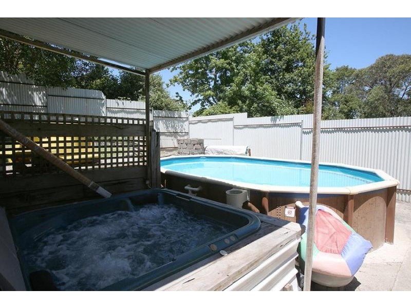6 Lalors Lane, Healesville VIC 3777