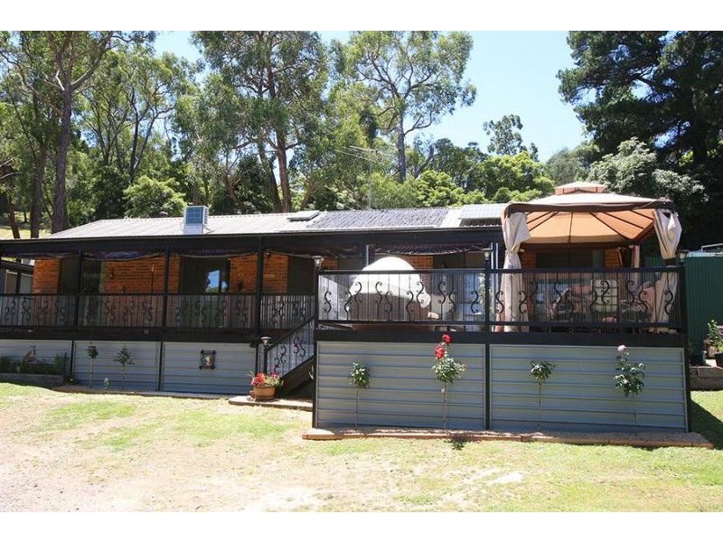 6 Lalors Lane, Healesville VIC 3777