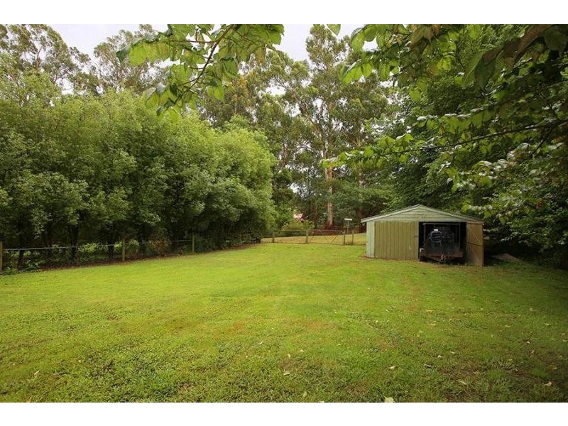 25 Farnham Road, Healesville VIC 3777