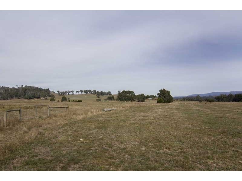 Buxton VIC 3711