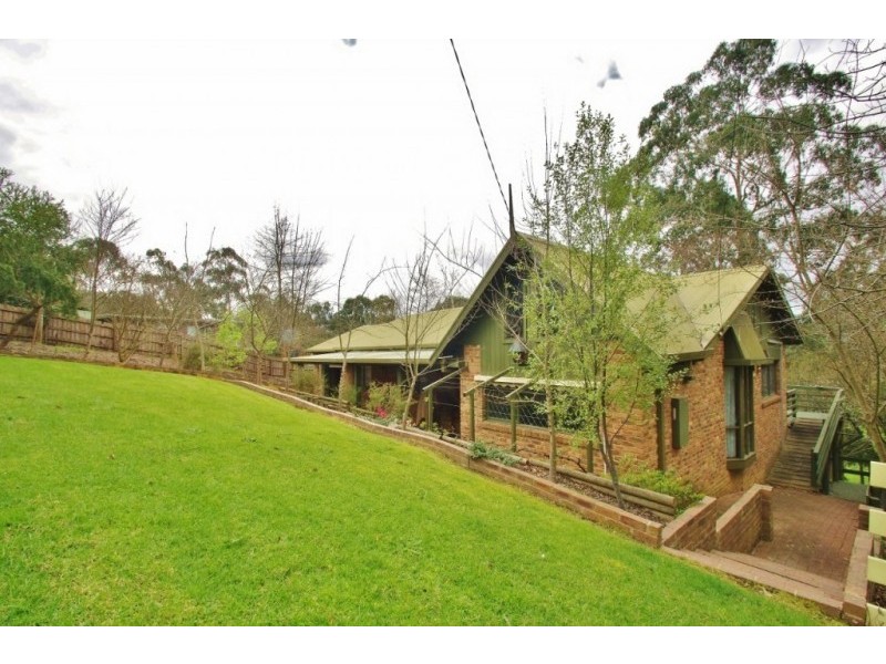 20 Robin Parade, Healesville VIC 3777