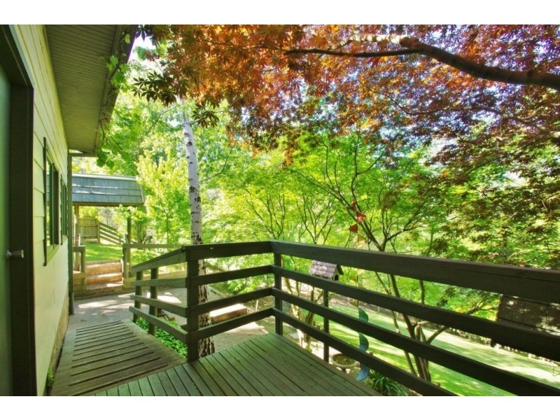 20 Robin Parade, Healesville VIC 3777