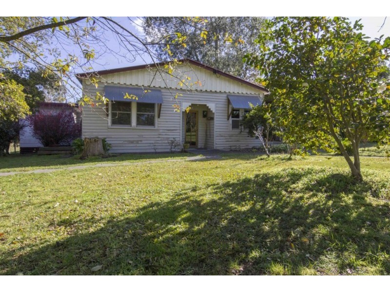 30 Wallace Parade, Healesville VIC 3777