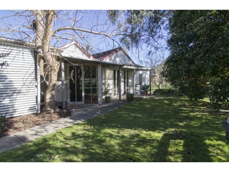 30 Wallace Parade, Healesville VIC 3777