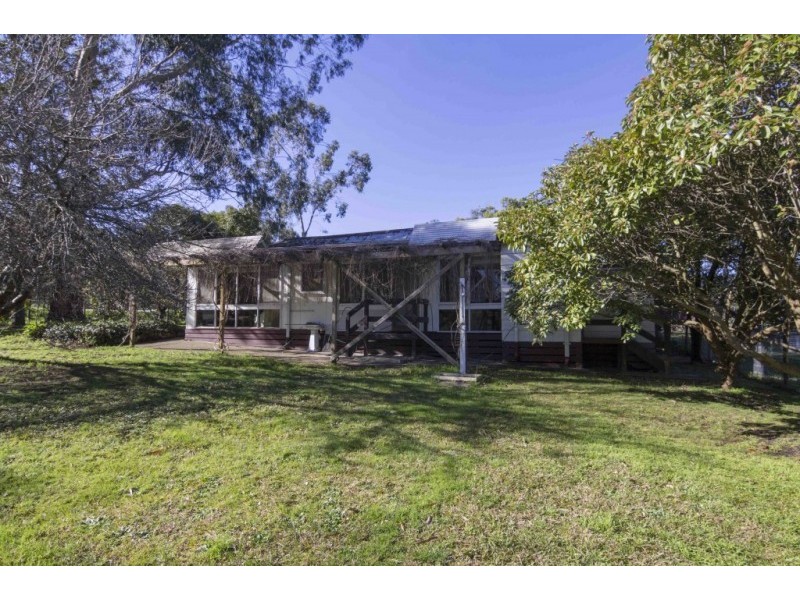 30 Wallace Parade, Healesville VIC 3777