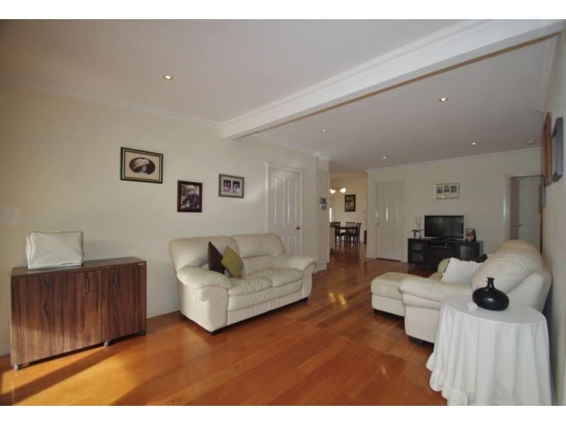 2 Silverleaf Place, Healesville VIC 3777