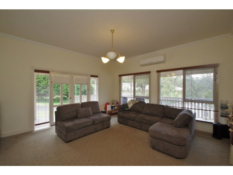 2 Silverleaf Place, Healesville VIC 3777