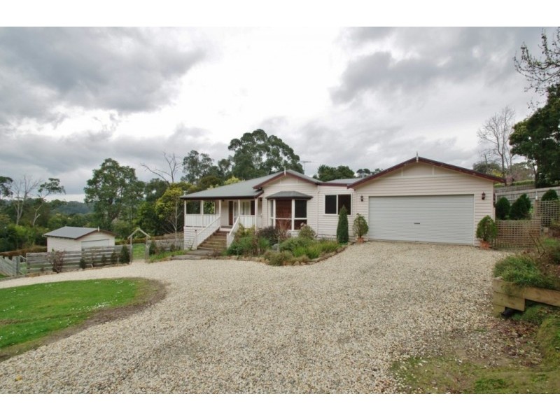 2 Silverleaf Place, Healesville VIC 3777