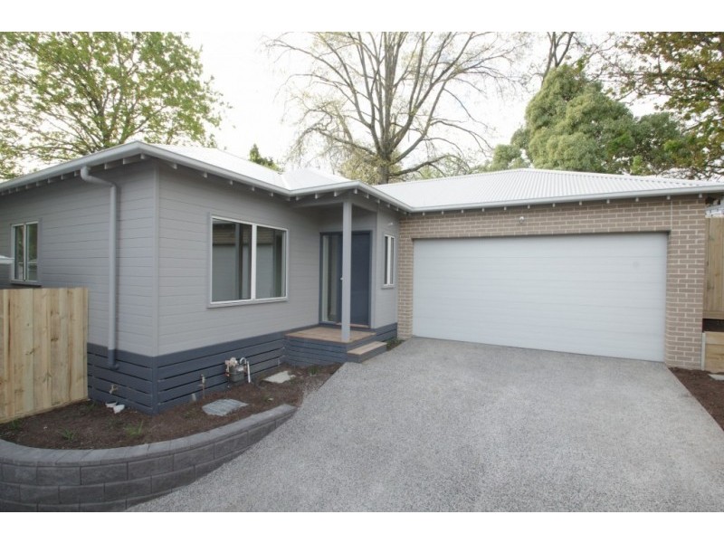 6/15 Elamo Road, Healesville VIC 3777