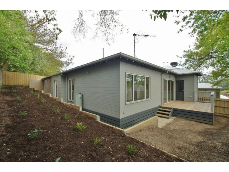 6/15 Elamo Road, Healesville VIC 3777