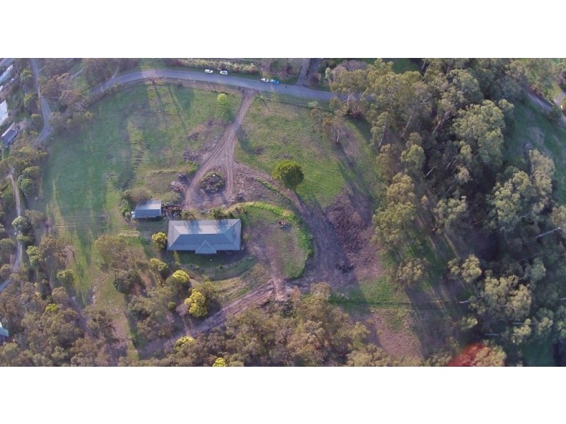 105 Wallace Parade, Healesville VIC 3777