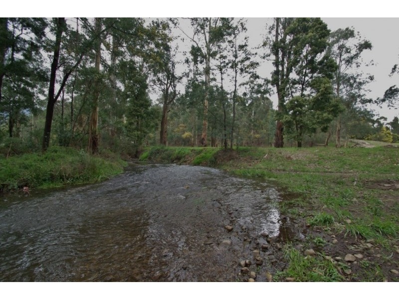105 Wallace Parade, Healesville VIC 3777
