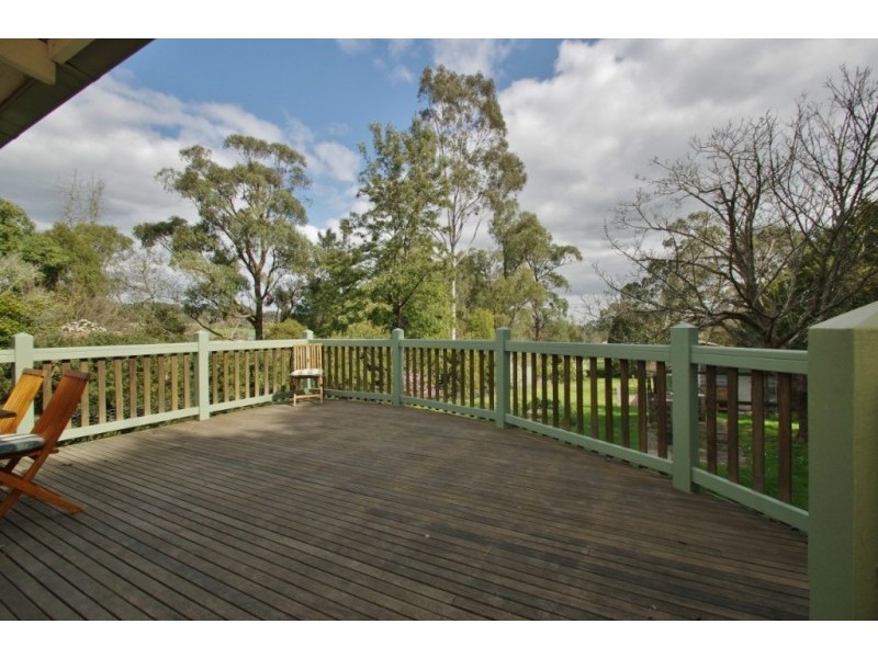 104 Badger Creek Road, Healesville VIC 3777